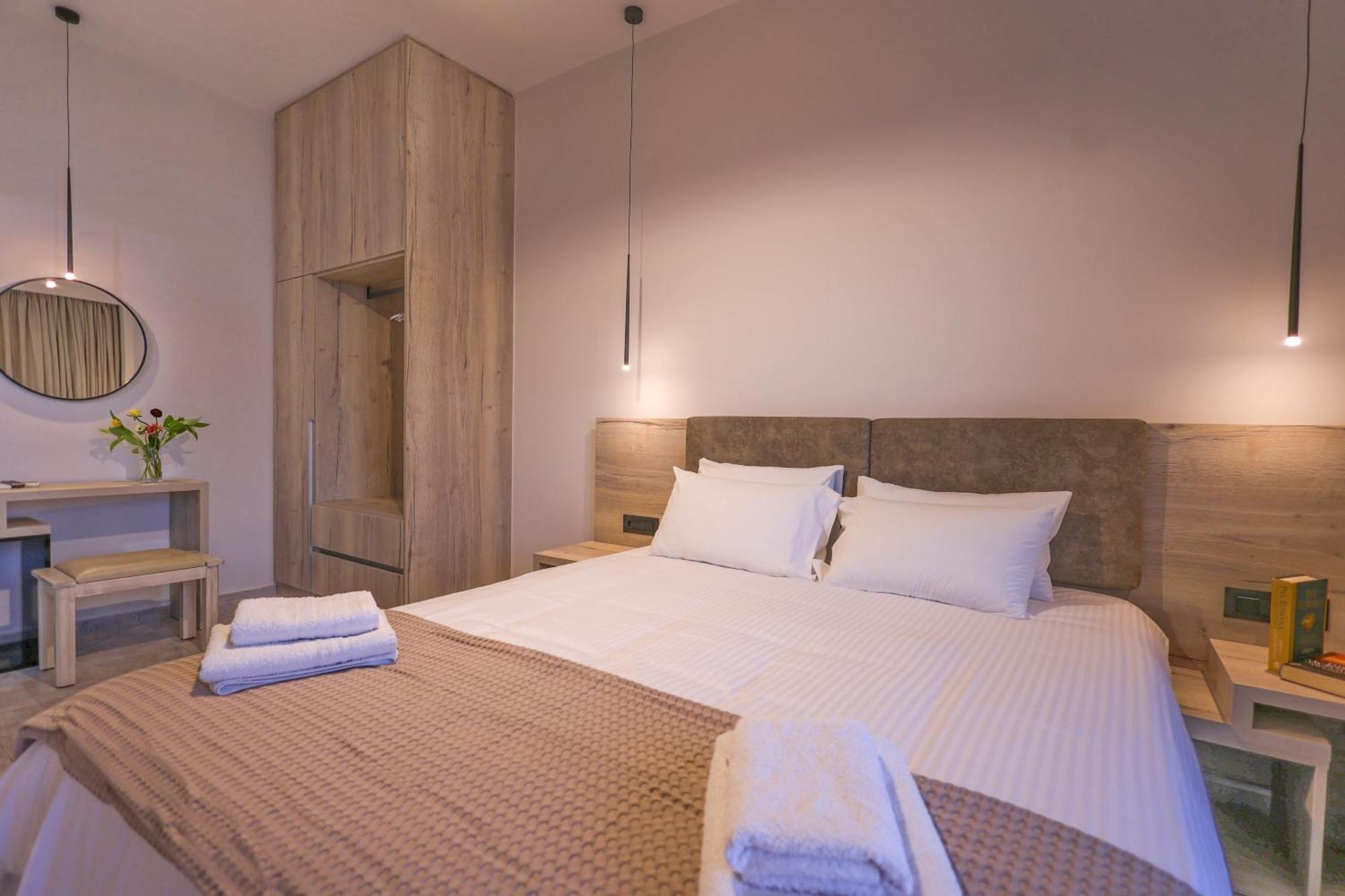 Santa Marina Apartments Rodhákinon Ngoại thất bức ảnh